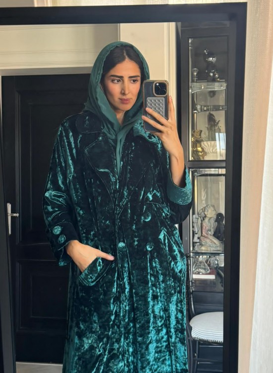 Velvet Trench / 002